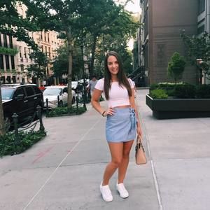 Meet your Posher, Brianna